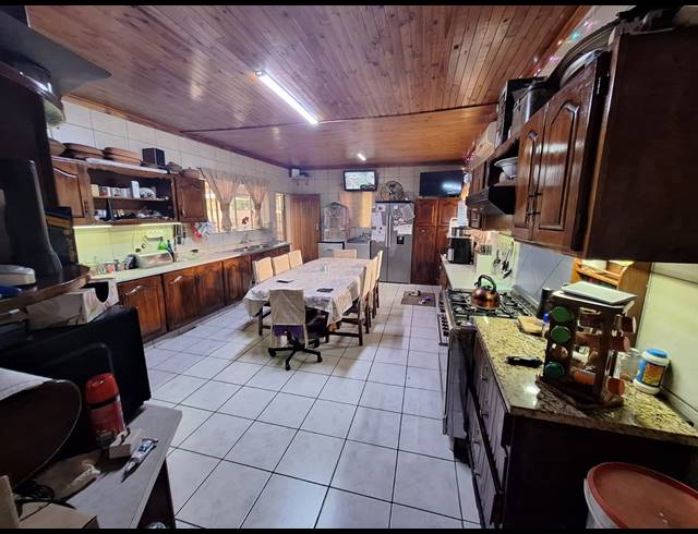 3 BEDROOM HOUSE FOR SALE IN VANDERBIJLPARK SE 7